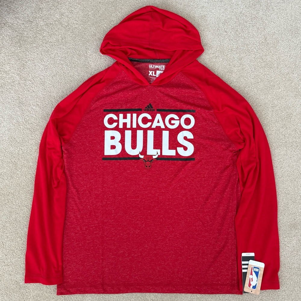 Adidas Chicago Bulls Red Heather Hooded Ultimate Tee
